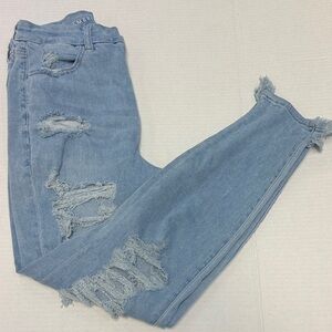 American Eagle Outfitters Light Blue Distressed Skinny Jeans